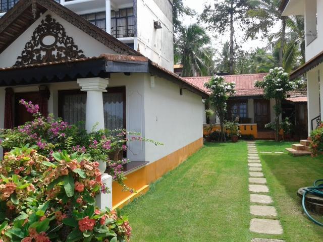 Kovalam Beach Cottage Exterior foto